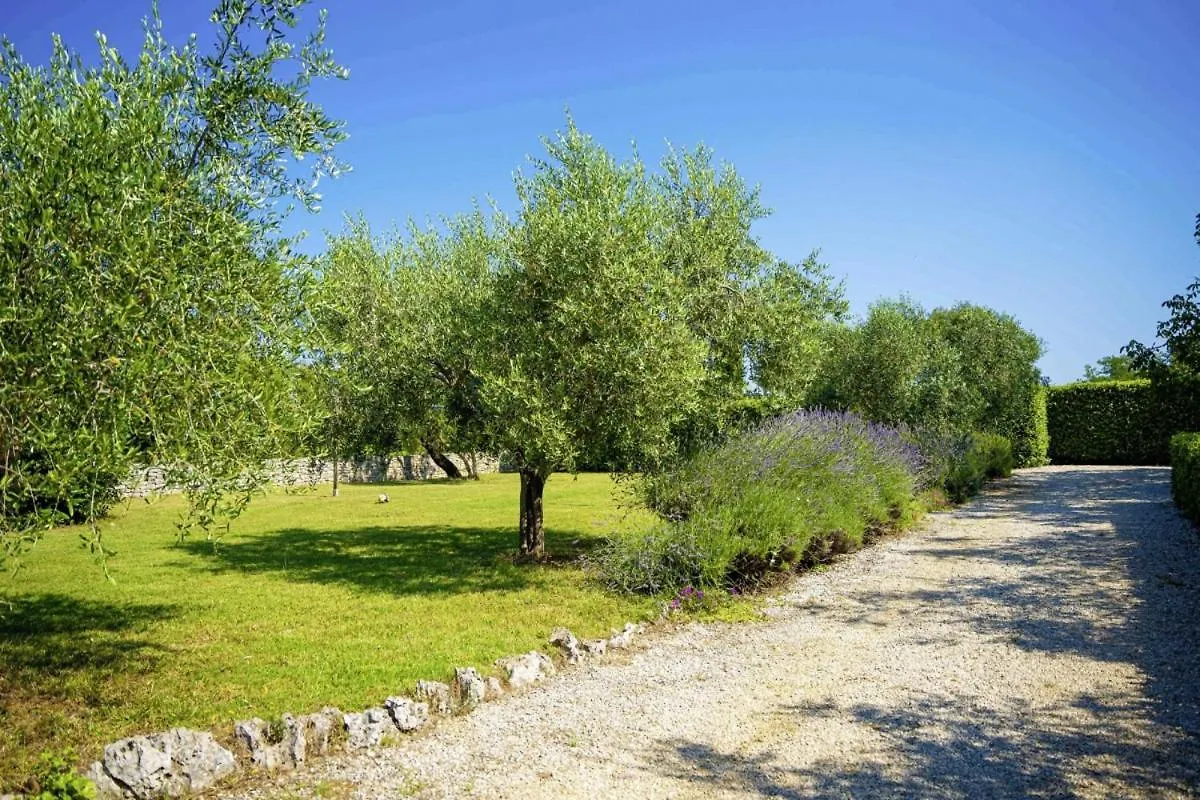 Svetvinčenat Agricola In Sveti Kirinヴィラ ヴィラ
